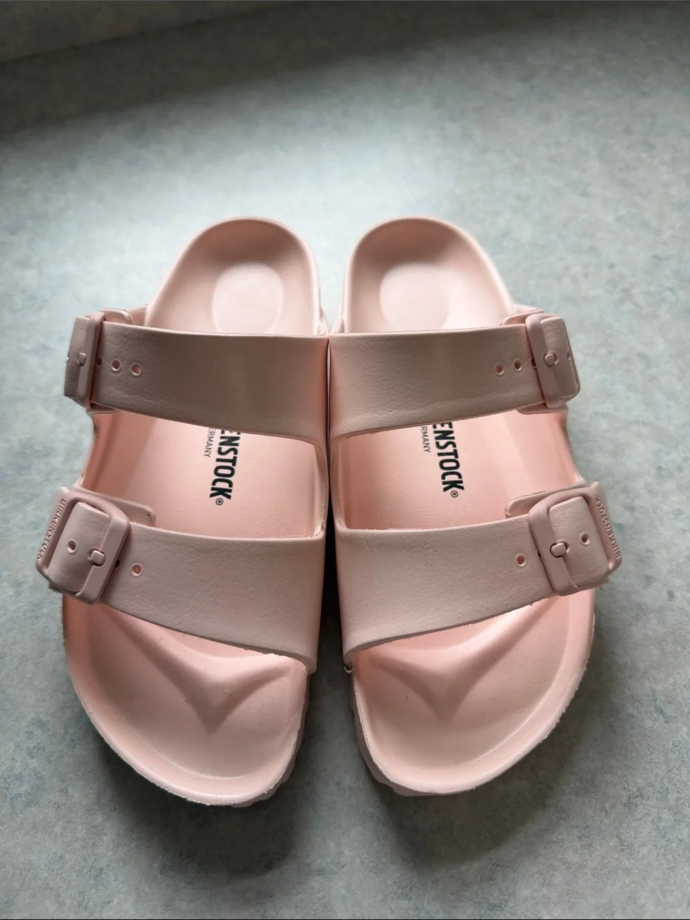 NEW * Birkenstock Light Pink EVA Arizona Two-Strap Sandal - Women's - Size 36